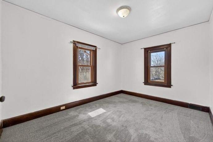 1507-09 16th, ROCKFORD, Illinois 61109, ,2 Units,For Sale,16th,202602018