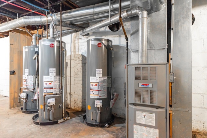 1507-09 16th, ROCKFORD, Illinois 61109, ,2 Units,For Sale,16th,202602018