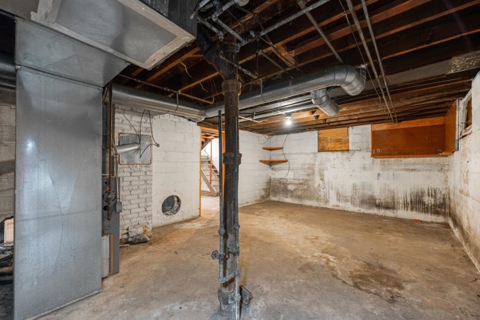 1507-09 16th, ROCKFORD, Illinois 61109, ,2 Units,For Sale,16th,202602018