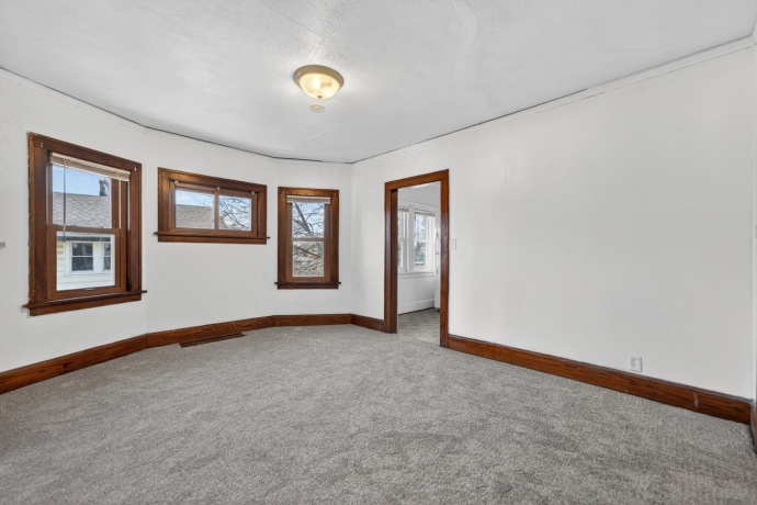 1507-09 16th, ROCKFORD, Illinois 61109, ,2 Units,For Sale,16th,202602018