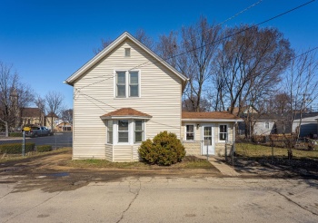 406 LAUREL, BELVIDERE, Illinois 61008, 3 Bedrooms Bedrooms, ,2 BathroomsBathrooms,House,For Sale,LAUREL,202601495