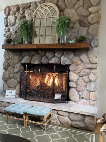 2 Cumberland, GALENA, Illinois 61036, 3 Bedrooms Bedrooms, ,3 BathroomsBathrooms,House,For Sale,Cumberland,202602021