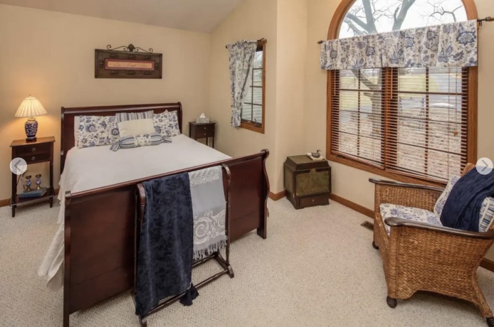 2 Cumberland, GALENA, Illinois 61036, 3 Bedrooms Bedrooms, ,3 BathroomsBathrooms,House,For Sale,Cumberland,202602021