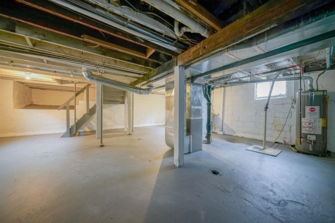 1428 North, ROCKFORD, Illinois 61103, 3 Bedrooms Bedrooms, ,2 BathroomsBathrooms,House,For Sale,North,202600885