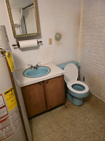 1841 Revere, FREEPORT, Illinois 61032, 3 Bedrooms Bedrooms, ,2 BathroomsBathrooms,House,For Sale,Revere,202507516