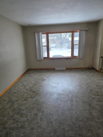 1841 Revere, FREEPORT, Illinois 61032, 3 Bedrooms Bedrooms, ,2 BathroomsBathrooms,House,For Sale,Revere,202507516