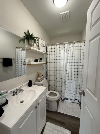 18 Jefferson, AMBOY, Illinois 61310, 3 Bedrooms Bedrooms, ,2 BathroomsBathrooms,House,For Sale,Jefferson,202602026