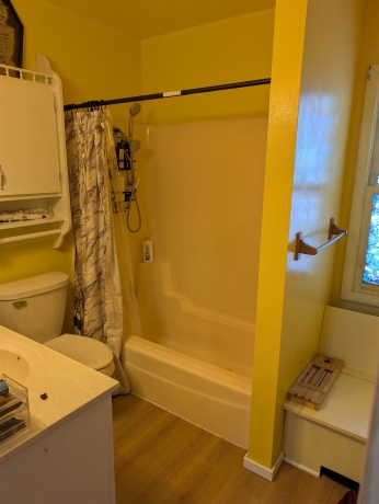 717 Pleasant, FREEPORT, Illinois 61032, ,2 Units,For Sale,Pleasant,202507570