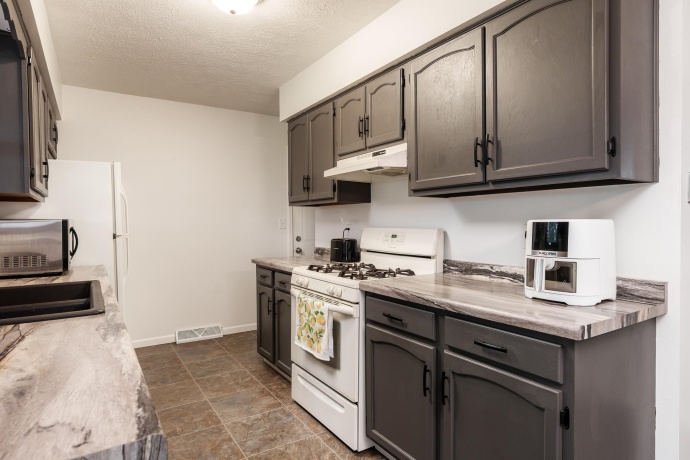 4420 HARVEST, LOVES PARK, Illinois 61111, 3 Bedrooms Bedrooms, ,1 BathroomBathrooms,House,For Sale,HARVEST,202602027