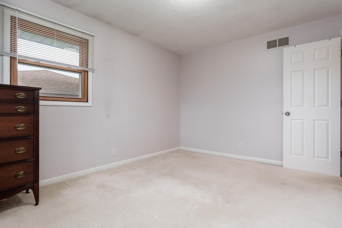 4420 HARVEST, LOVES PARK, Illinois 61111, 3 Bedrooms Bedrooms, ,1 BathroomBathrooms,House,For Sale,HARVEST,202602027