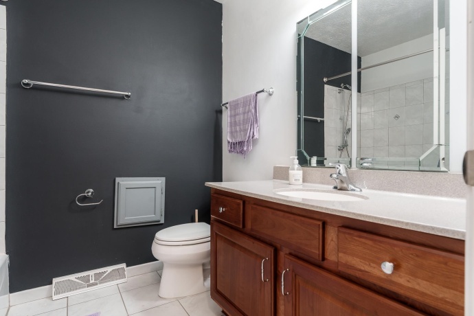 4420 HARVEST, LOVES PARK, Illinois 61111, 3 Bedrooms Bedrooms, ,1 BathroomBathrooms,House,For Sale,HARVEST,202602027