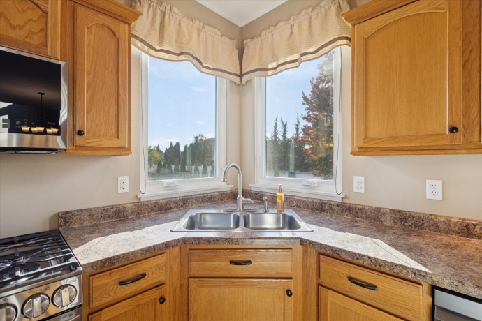 12310 Empire, LOVES PARK, Illinois 61111, 4 Bedrooms Bedrooms, ,2 BathroomsBathrooms,House,For Sale,Empire,202602030