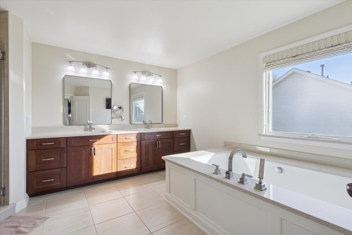 12310 Empire, LOVES PARK, Illinois 61111, 4 Bedrooms Bedrooms, ,2 BathroomsBathrooms,House,For Sale,Empire,202602030