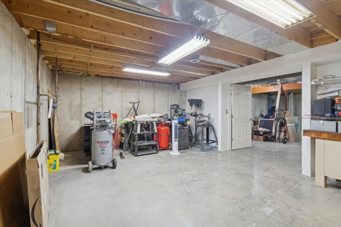 12310 Empire, LOVES PARK, Illinois 61111, 4 Bedrooms Bedrooms, ,2 BathroomsBathrooms,House,For Sale,Empire,202602030