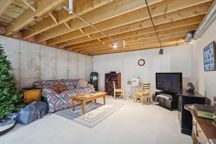 12310 Empire, LOVES PARK, Illinois 61111, 4 Bedrooms Bedrooms, ,2 BathroomsBathrooms,House,For Sale,Empire,202602030