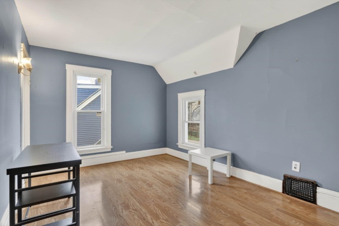 1210 Fairview, ROCKFORD, Illinois 61101, 4 Bedrooms Bedrooms, ,2 BathroomsBathrooms,House,For Sale,Fairview,202602034