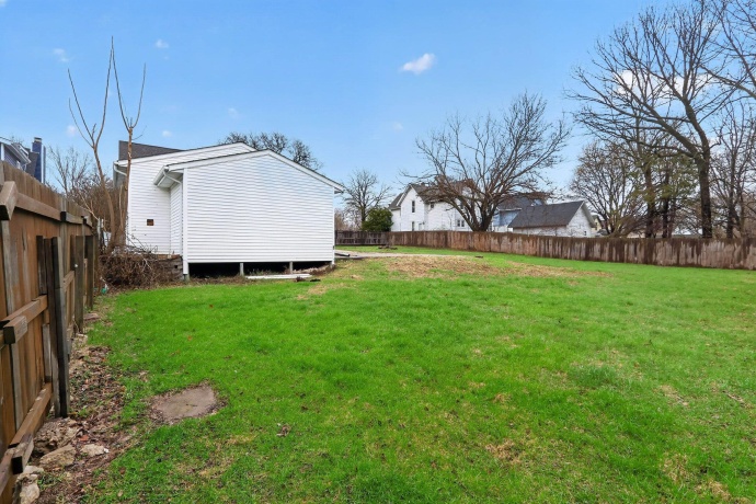 1210 Fairview, ROCKFORD, Illinois 61101, 4 Bedrooms Bedrooms, ,2 BathroomsBathrooms,House,For Sale,Fairview,202602034