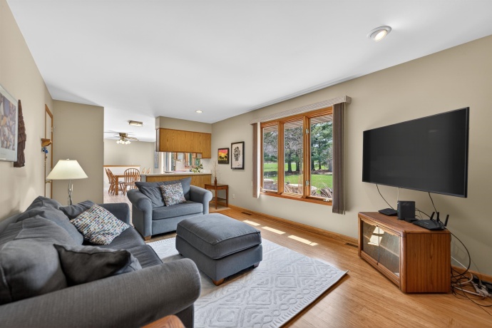 3447 BIGFOOT, ROCKFORD, Illinois 61109, 3 Bedrooms Bedrooms, ,2 BathroomsBathrooms,House,For Sale,BIGFOOT,202602036