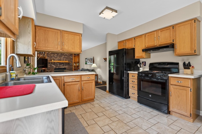 3447 BIGFOOT, ROCKFORD, Illinois 61109, 3 Bedrooms Bedrooms, ,2 BathroomsBathrooms,House,For Sale,BIGFOOT,202602036