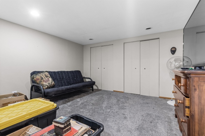 1692 Ben Franklin, ROCKFORD, Illinois 61108, 3 Bedrooms Bedrooms, ,3 BathroomsBathrooms,House,For Sale,Ben Franklin,202602037