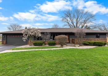 1692 Ben Franklin, ROCKFORD, Illinois 61108, 3 Bedrooms Bedrooms, ,3 BathroomsBathrooms,House,For Sale,Ben Franklin,202602037