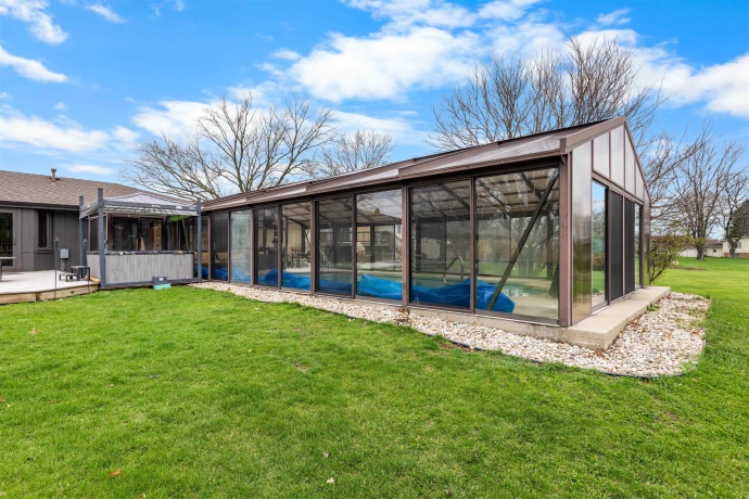 1692 Ben Franklin, ROCKFORD, Illinois 61108, 3 Bedrooms Bedrooms, ,3 BathroomsBathrooms,House,For Sale,Ben Franklin,202602037