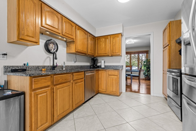 1692 Ben Franklin, ROCKFORD, Illinois 61108, 3 Bedrooms Bedrooms, ,3 BathroomsBathrooms,House,For Sale,Ben Franklin,202602037