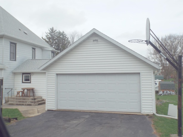 416 Chestnut, WARREN, Illinois 61087, 5 Bedrooms Bedrooms, ,2 BathroomsBathrooms,House,For Sale,Chestnut,202602038