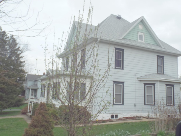 416 Chestnut, WARREN, Illinois 61087, 5 Bedrooms Bedrooms, ,2 BathroomsBathrooms,House,For Sale,Chestnut,202602038