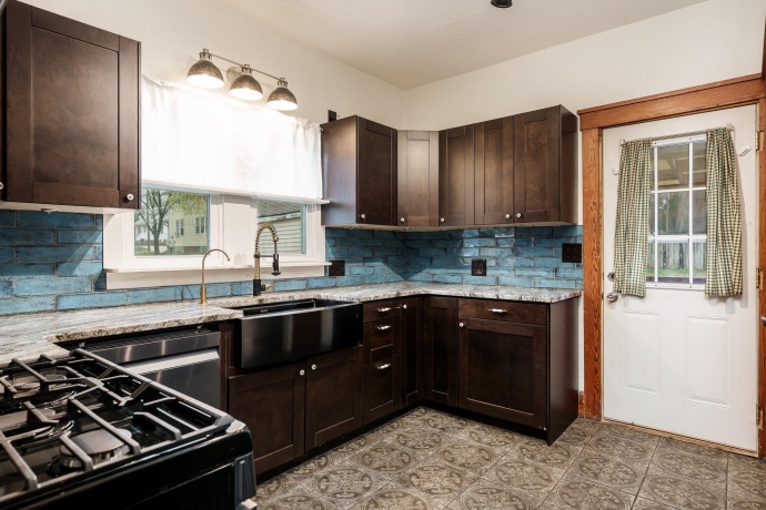 1846 2nd, ROCKFORD, Illinois 61104, 3 Bedrooms Bedrooms, ,2 BathroomsBathrooms,House,For Sale,2nd,202602039