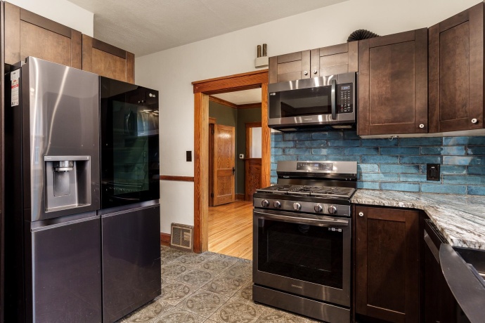 1846 2nd, ROCKFORD, Illinois 61104, 3 Bedrooms Bedrooms, ,2 BathroomsBathrooms,House,For Sale,2nd,202602039