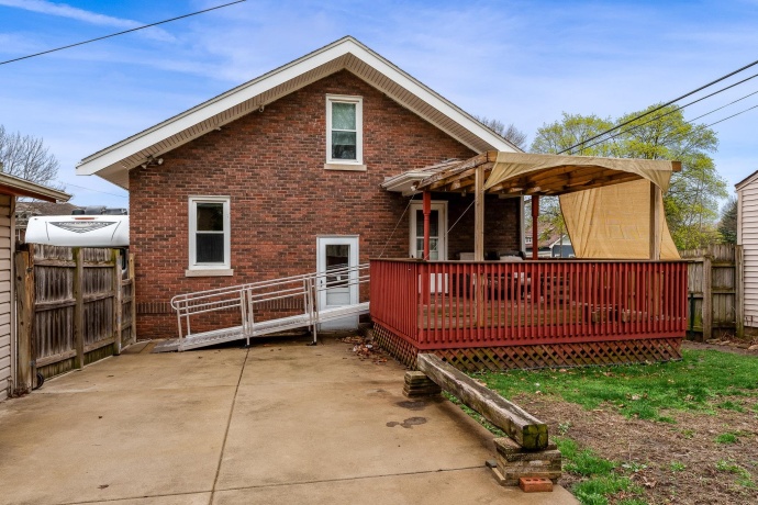 1846 2nd, ROCKFORD, Illinois 61104, 3 Bedrooms Bedrooms, ,2 BathroomsBathrooms,House,For Sale,2nd,202602039