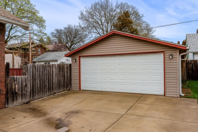 1846 2nd, ROCKFORD, Illinois 61104, 3 Bedrooms Bedrooms, ,2 BathroomsBathrooms,House,For Sale,2nd,202602039