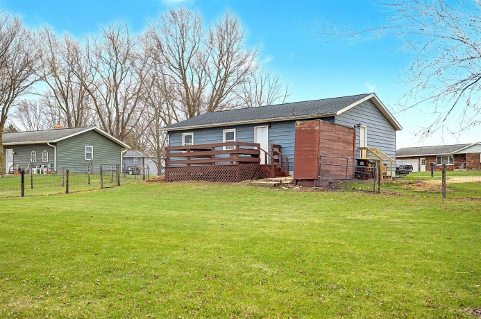 208 Garfield, PEARL CITY, Illinois 61062, 3 Bedrooms Bedrooms, ,1 BathroomBathrooms,House,For Sale,Garfield,202602040