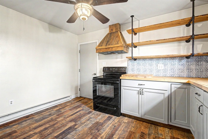 208 Garfield, PEARL CITY, Illinois 61062, 3 Bedrooms Bedrooms, ,1 BathroomBathrooms,House,For Sale,Garfield,202602040