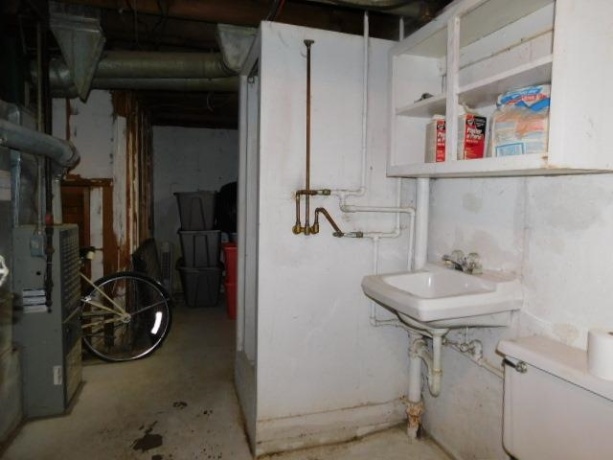 1228 Sherman, ROCKFORD, Illinois 61101, 2 Bedrooms Bedrooms, ,2 BathroomsBathrooms,House,For Sale,Sherman,202602041