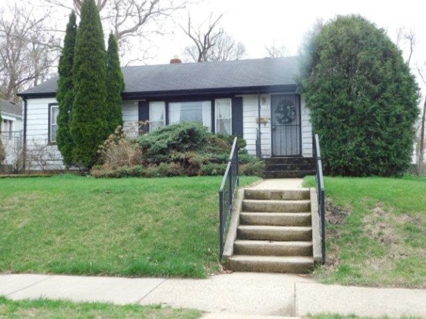 1228 Sherman, ROCKFORD, Illinois 61101, 2 Bedrooms Bedrooms, ,2 BathroomsBathrooms,House,For Sale,Sherman,202602041