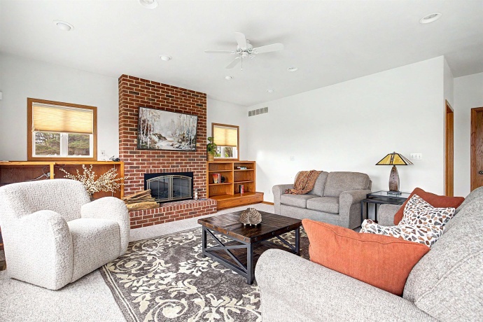 26-58 Blackwood, LAKE CARROLL, Illinois 61046, 4 Bedrooms Bedrooms, ,3 BathroomsBathrooms,House,For Sale,Blackwood,202602042