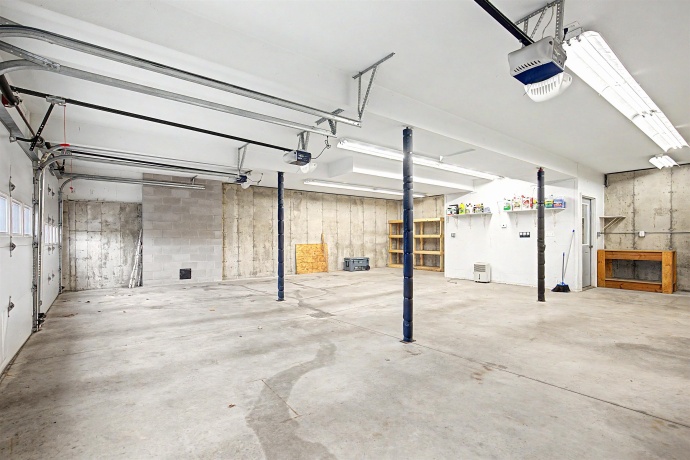 26-58 Blackwood, LAKE CARROLL, Illinois 61046, 4 Bedrooms Bedrooms, ,3 BathroomsBathrooms,House,For Sale,Blackwood,202602042