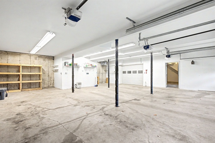 26-58 Blackwood, LAKE CARROLL, Illinois 61046, 4 Bedrooms Bedrooms, ,3 BathroomsBathrooms,House,For Sale,Blackwood,202602042