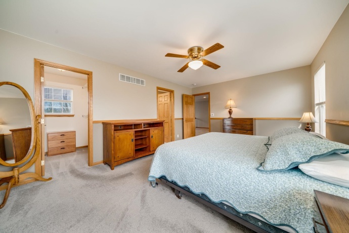 912 Oak Creek, GENOA, Illinois 60135, 3 Bedrooms Bedrooms, ,3 BathroomsBathrooms,House,For Sale,Oak Creek,202602043