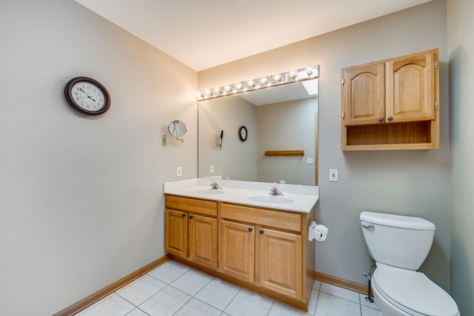 912 Oak Creek, GENOA, Illinois 60135, 3 Bedrooms Bedrooms, ,3 BathroomsBathrooms,House,For Sale,Oak Creek,202602043