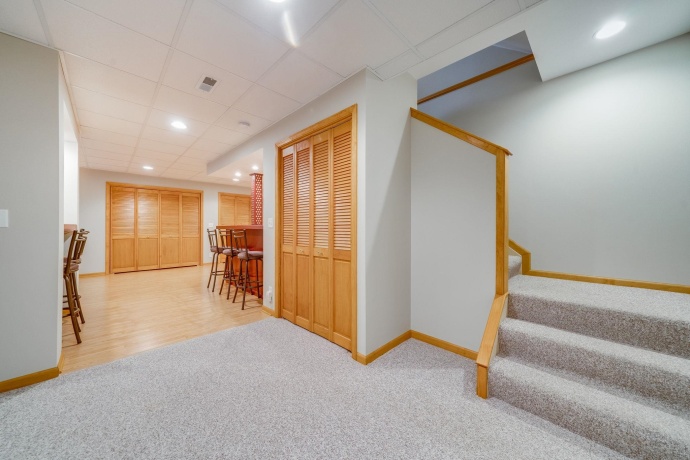 912 Oak Creek, GENOA, Illinois 60135, 3 Bedrooms Bedrooms, ,3 BathroomsBathrooms,House,For Sale,Oak Creek,202602043