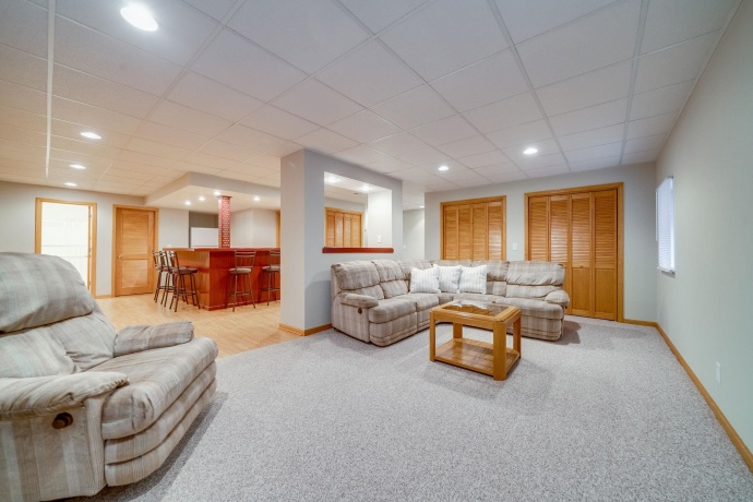 912 Oak Creek, GENOA, Illinois 60135, 3 Bedrooms Bedrooms, ,3 BathroomsBathrooms,House,For Sale,Oak Creek,202602043