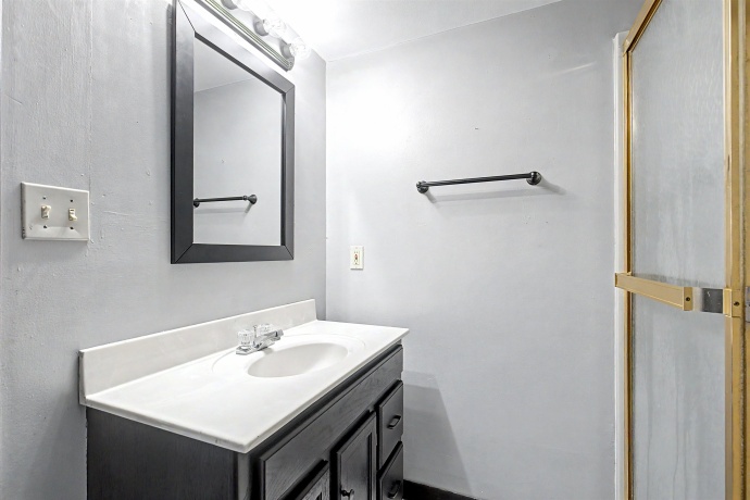 10 Cayuga, GALENA, Illinois 61036, 3 Bedrooms Bedrooms, ,3 BathroomsBathrooms,House,For Sale,Cayuga,202602044