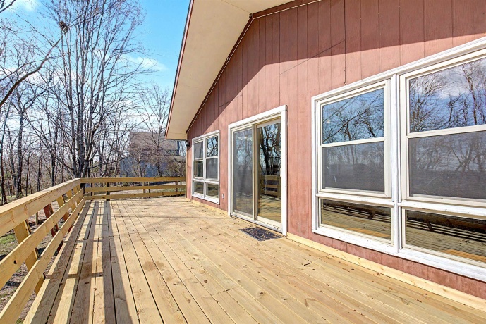 10 Cayuga, GALENA, Illinois 61036, 3 Bedrooms Bedrooms, ,3 BathroomsBathrooms,House,For Sale,Cayuga,202602044