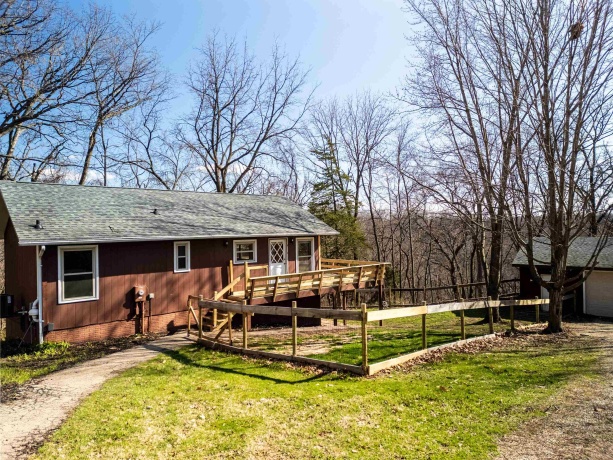 10 Cayuga, GALENA, Illinois 61036, 3 Bedrooms Bedrooms, ,3 BathroomsBathrooms,House,For Sale,Cayuga,202602044