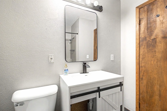 10 Cayuga, GALENA, Illinois 61036, 3 Bedrooms Bedrooms, ,3 BathroomsBathrooms,House,For Sale,Cayuga,202602044