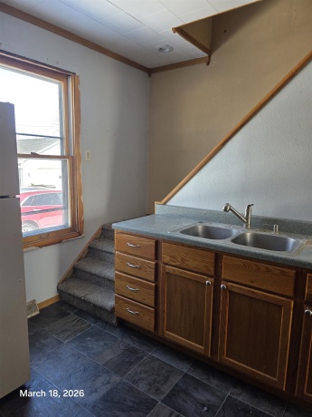 694 Montgomery, EAST DUBUQUE, Illinois 61025, 1 Bedroom Bedrooms, ,1 BathroomBathrooms,House,For Sale,Montgomery,202602048