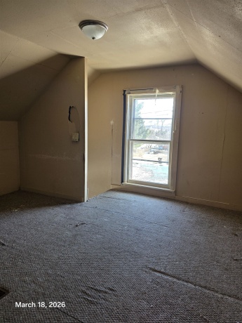 694 Montgomery, EAST DUBUQUE, Illinois 61025, 1 Bedroom Bedrooms, ,1 BathroomBathrooms,House,For Sale,Montgomery,202602048